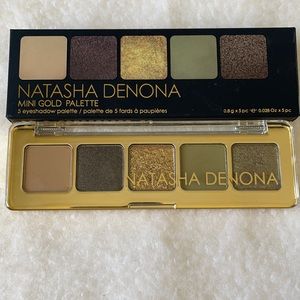 Natasha Denona
Mini Gold Eyeshadow Palette